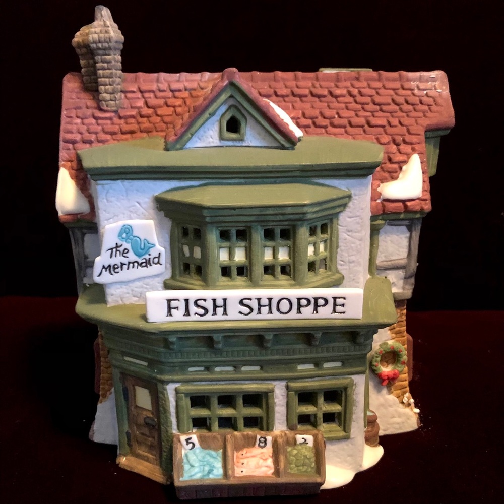 Department 56 Fish Shoppe